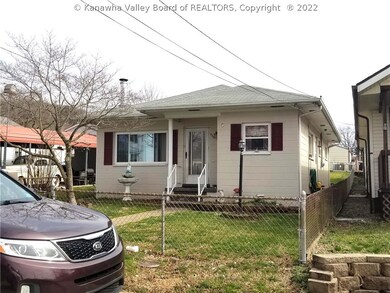 536 21st St, Dunbar, WV 25064 - photo 4