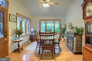 955 Wertzville Rd, Enola, PA 17025 - photo 4