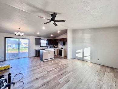 2034 Red Fox Ln, Kaukauna, WI 54130 - photo 3