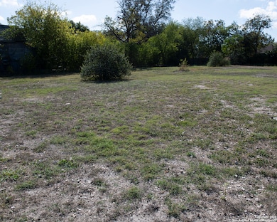 116, 118, 120 Lone Star, San Antonio, TX 78204 - photo 6