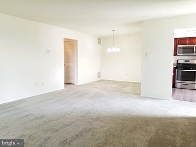 415 Paddock Ct unit 415, Sewell, NJ 08080 - photo 6
