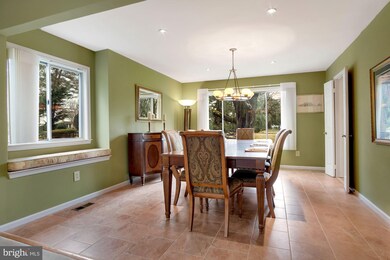 14613 Dehaven Ct, North Potomac, MD 20878 - photo 7