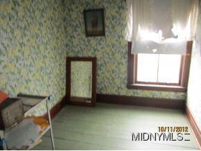 2nd Floor Bdrm Unoccupied