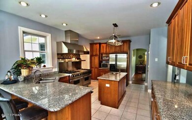 606 Hideaway Dr, Moscow, PA 18444 - photo 5