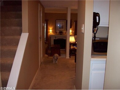 Guest Suite - Foyer