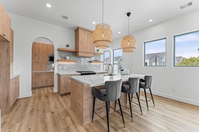 1122 W 17th St unit E, Houston, TX 77008 - photo 4