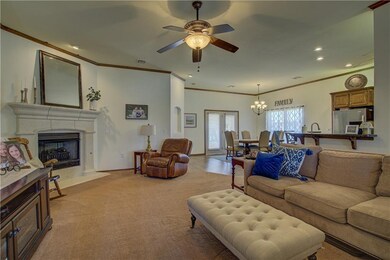 2604 SE 5th St, Moore, OK 73160 - photo 6