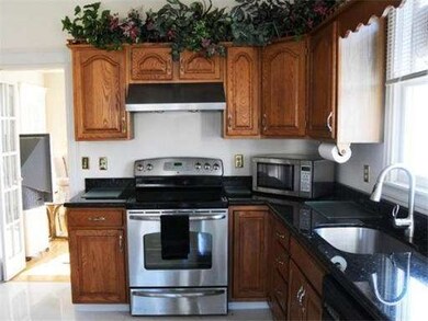 136 Main St, Medway, MA 02053 - photo 5