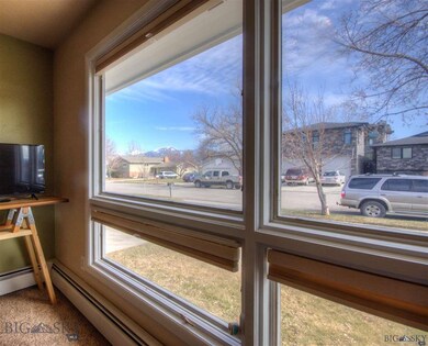 Living room Bridger views