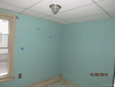 198 Stenzil St, North Tonawanda, NY 14120 - photo 6