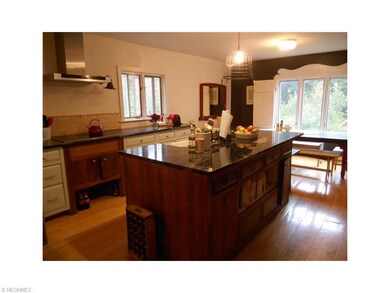 Newly Updated Kitchen with Large Island, Double Ov