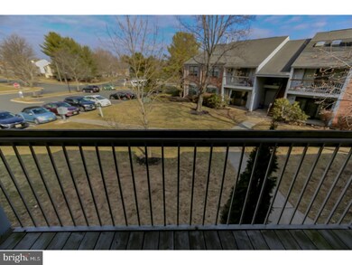 70 Crabapple Ln, Franklin Park, NJ 08823 - photo 5