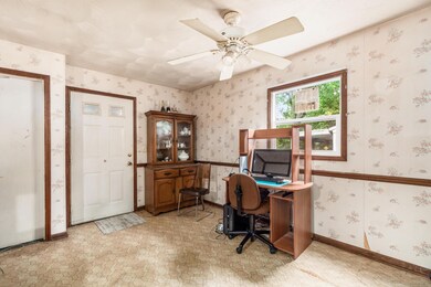 1831 E Beaumont Rd, Columbus, OH 43224 - photo 5