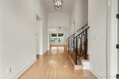 Large entry with view to backyard