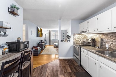 61 Storey Ave unit 14, Newburyport, MA 01950 - photo 5