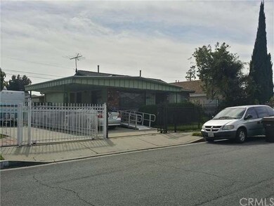 1470 W 152nd St, Compton, CA 90220 - photo 2