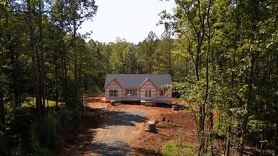 203 Cambridge Ct, Madison Heights, VA 24572 - photo 2