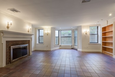 21 Charter St unit 102, Boston, MA 02113 - photo 3