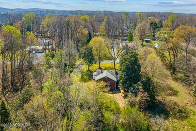 633 Hawthorne Dr, Asheboro, NC 27205 - photo 7