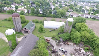 5250 Harvey Rd, Caledonia, IL 61011 - photo 4