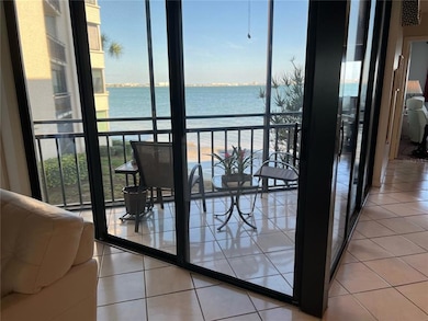 La Puerta Del Sol unit 281, Saint Petersburg, FL 33715 - photo 4