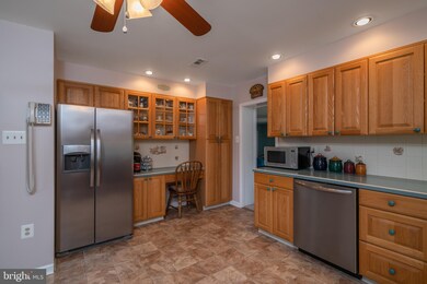 6440 Crescent Ave, Bensalem, PA 19020 - photo 4