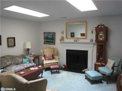 Living Room - Living room has brand new skylights 