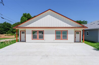 912 N Barrett Ave, Denison, TX 75020 - photo 5