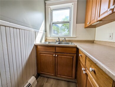 52 Veazie St unit 1, Providence, RI 02908 - photo 4