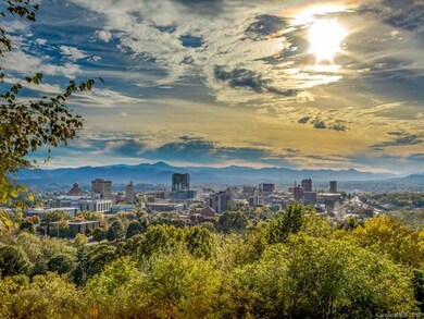 3 View Decks to enjoy this city skyline and mounta