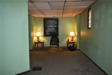 Living room/dining room