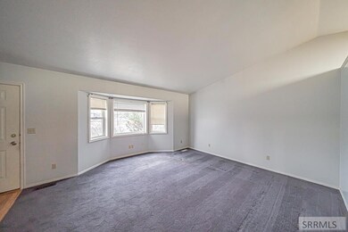 820 S Adam Ln, Idaho Falls, ID 83401 - photo 6