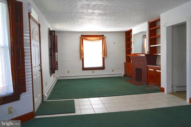 454 Wayne Ave, Chambersburg, PA 17201 - photo 7