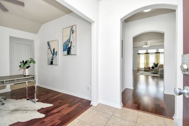 8031 Oahu Ct, Houston, TX 77040 - photo 4