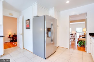 6682 Midhill Place, Falls Church, VA 22043 - photo 7