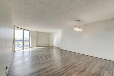 232 Harmon Cove Tower, Secaucus, NJ 07094 - photo 3