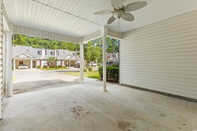 View of patio / terrace with ceiling fan