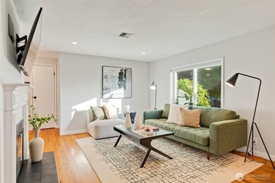 Light & bright front living room