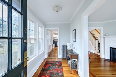 443 Wayland Ave, Providence, RI 02906 - photo 3