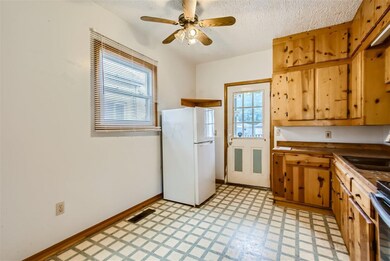 154 n Warren ave - Web Quality - 005 - 1