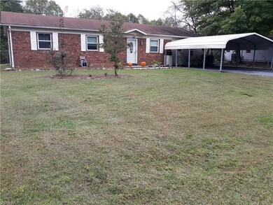 368 Weatherford Dr, King, NC 27021 - photo 2