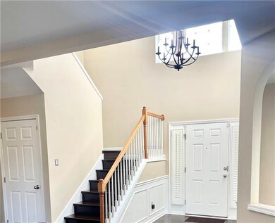 8801 Dunraven St, Lenexa, KS 66227 - photo 2