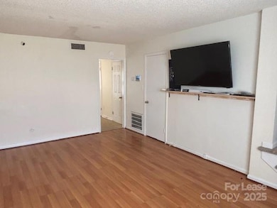 4629 Old Lantern Way unit 23, Charlotte, NC 28212 - photo 2