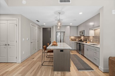 2511 Willowick Rd unit 616, Houston, TX 77027 - photo 3