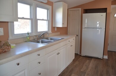 26 E Benton St, Oswego, IL 60543 - photo 3