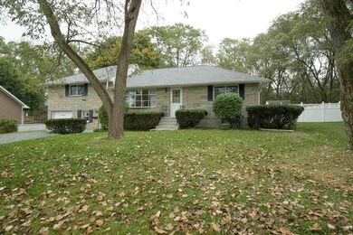 37 Northgate Dr, Albany, NY 12203 - photo 2