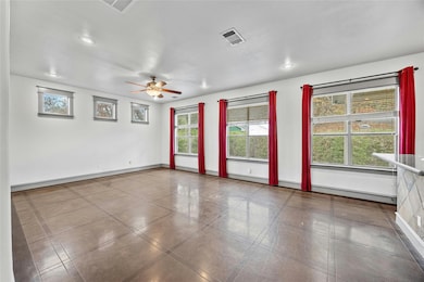 5617 Clay Ave unit B, Austin, TX 78756 - photo 5