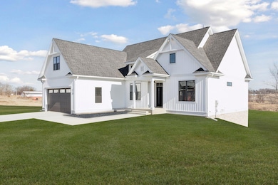 610 Field Point St, Roberts, WI 54023 - photo 3