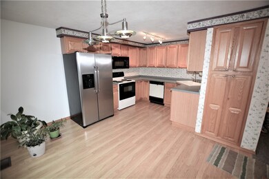 Kitchen, Large and fully equipped
