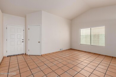 1636 W Cochran St, Tucson, AZ 85746 - photo 7